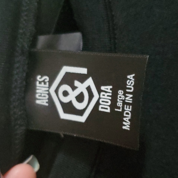 A&D Ruffle Tee - Picture 3 of 3